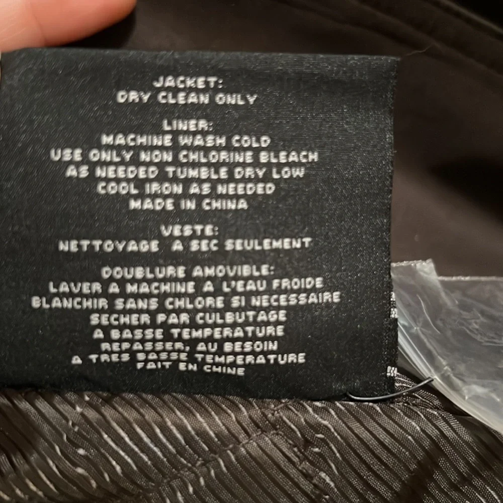 Marc New York by Andrew Marc - Picture 6 of 6